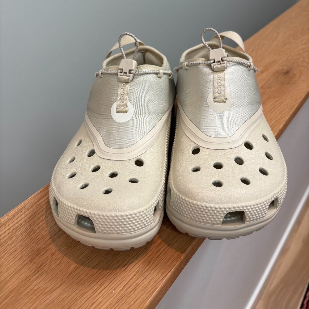 Crocs x Satisfy Classic Clog Bone Beige White M6/W8 Limited Edition With Pouch